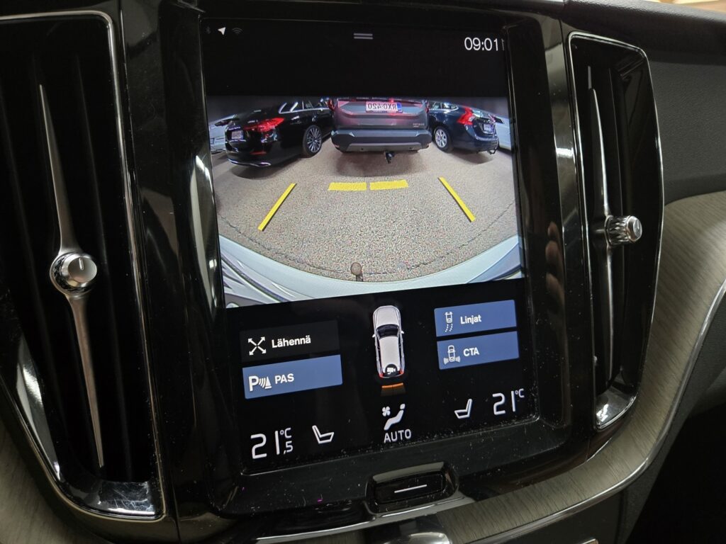Volvo XC60, image 12