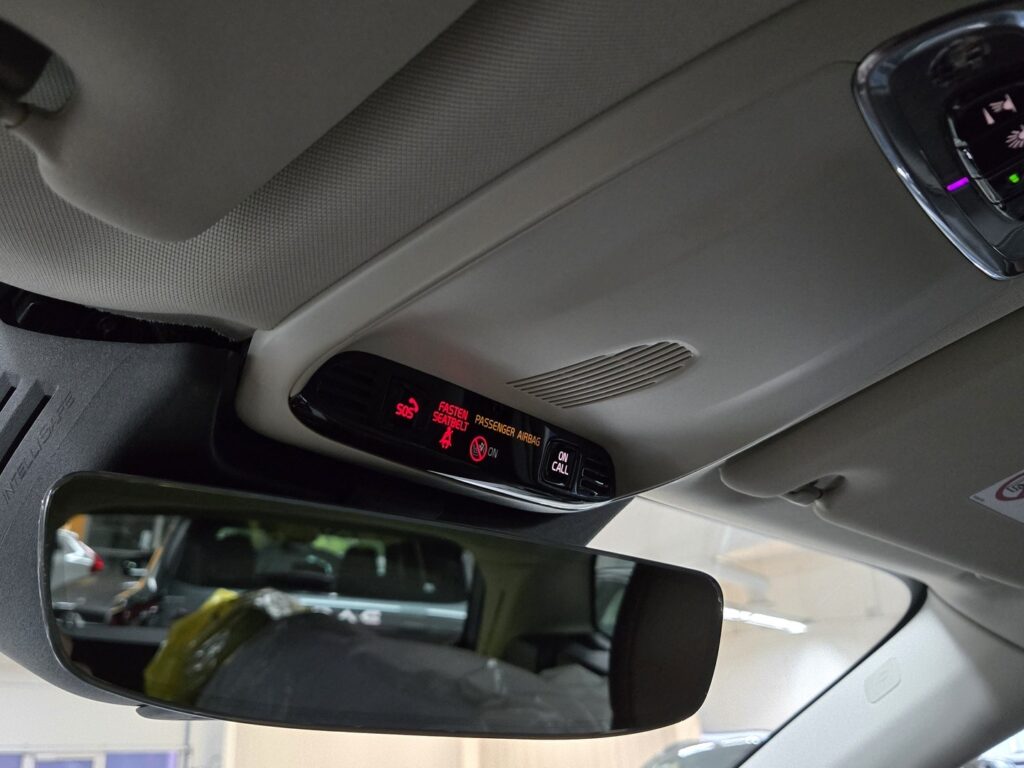 Volvo XC60, image 16