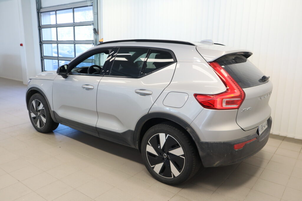 Volvo XC40, image 4