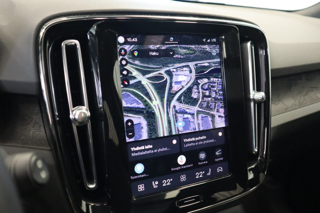 Volvo XC40, image 9