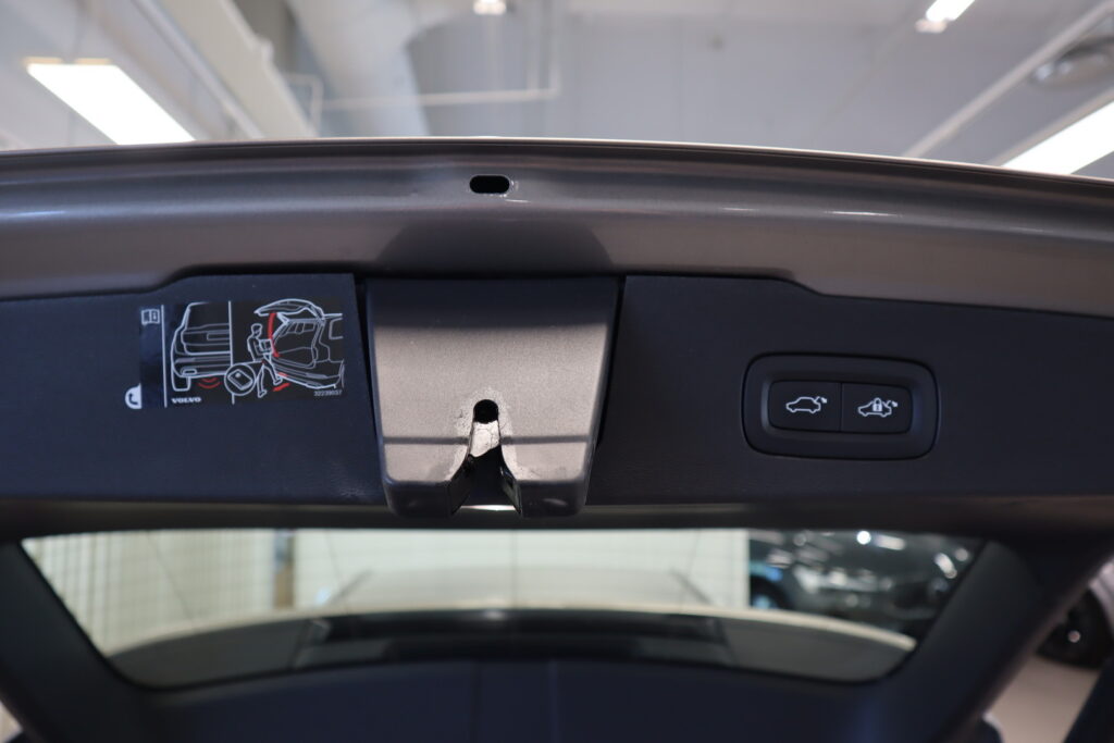 Volvo V60, image 18