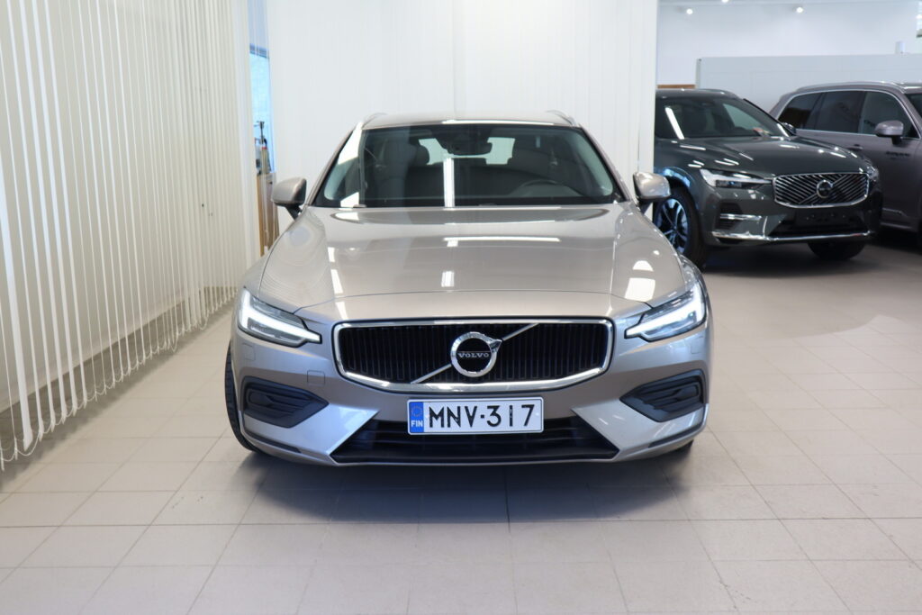 Volvo V60, image 2