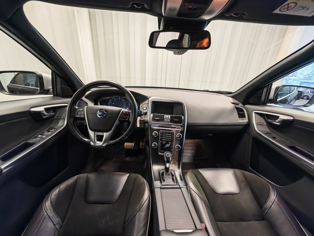 Volvo XC60, image 7