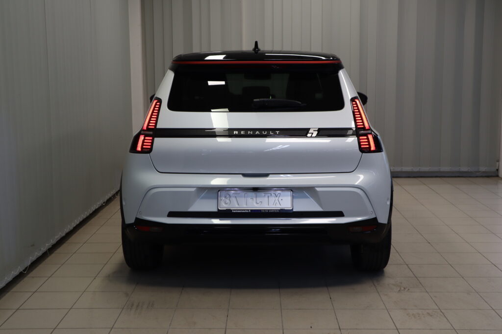 Renault 5, image 4