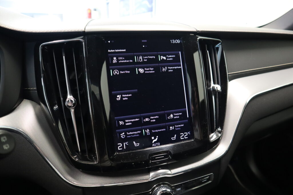 Volvo XC60, image 16