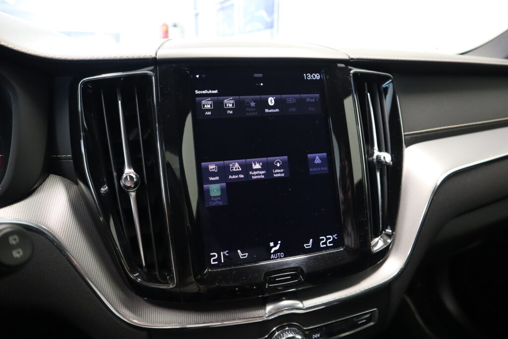 Volvo XC60, image 17
