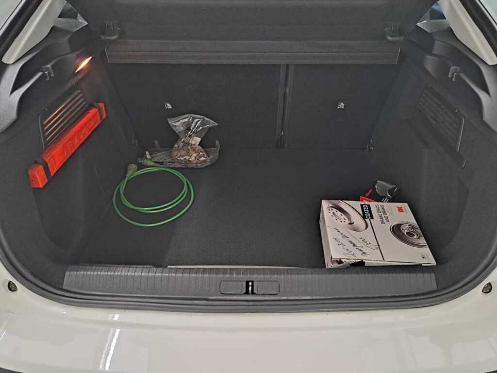 Citroen C4, image 17