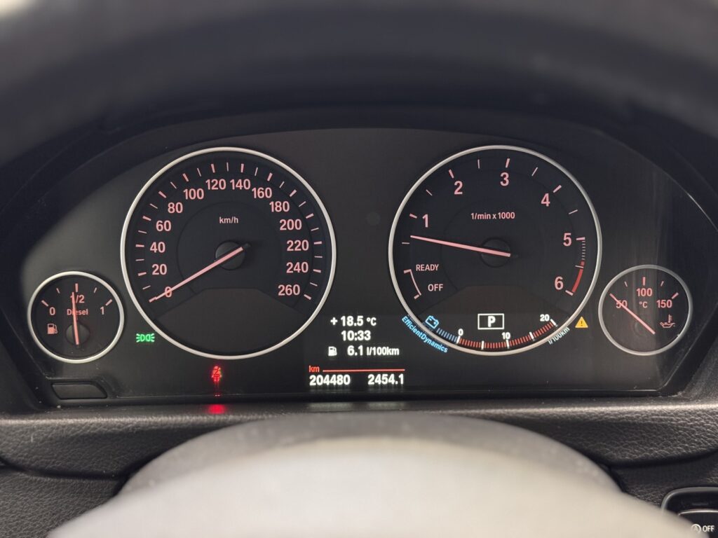 BMW 330, image 13