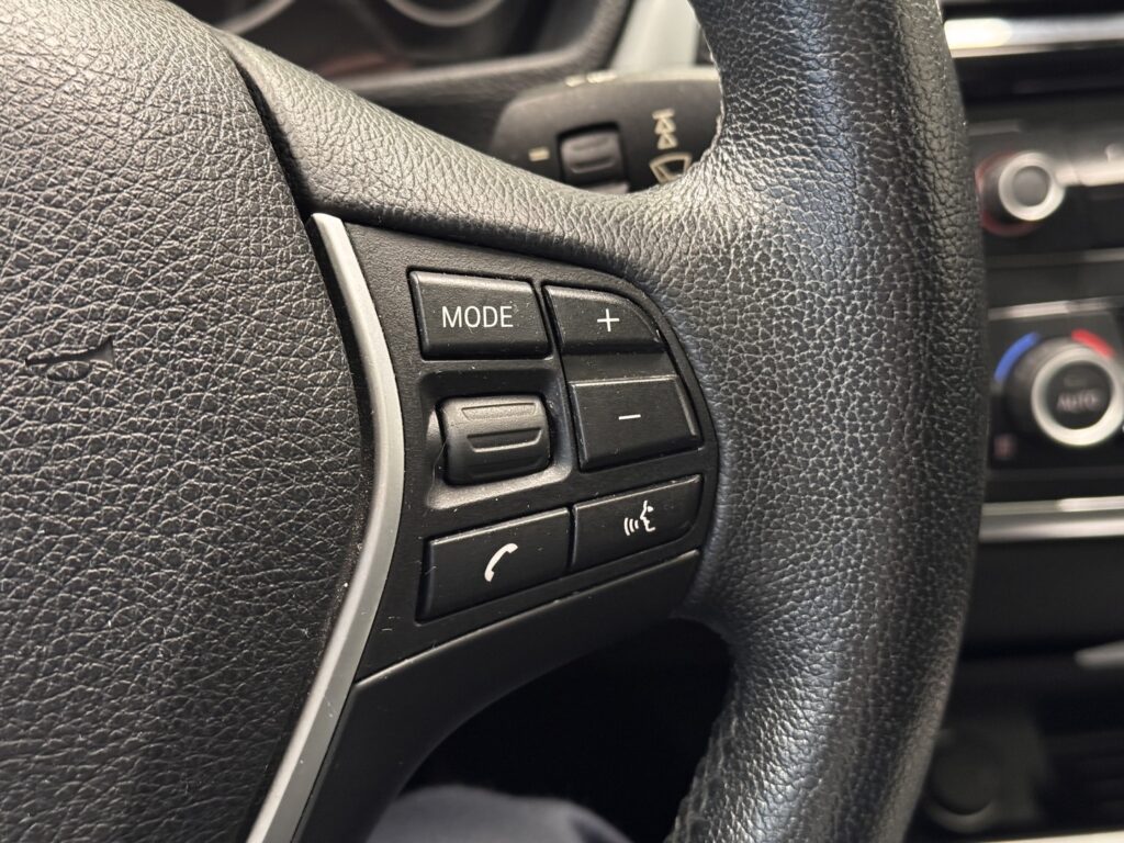 BMW 330, image 15