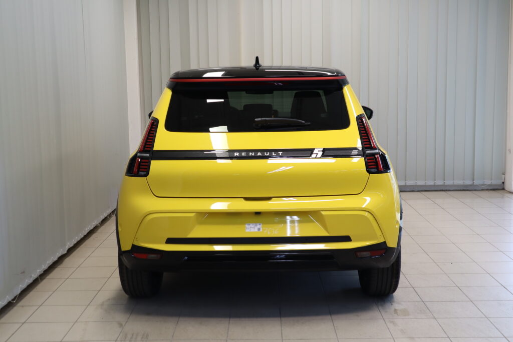 Renault 5, image 4