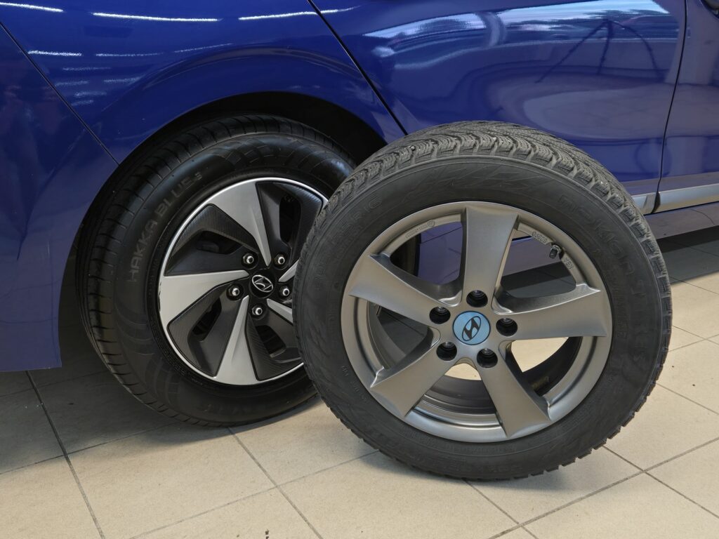 Hyundai IONIQ hybrid, image 17