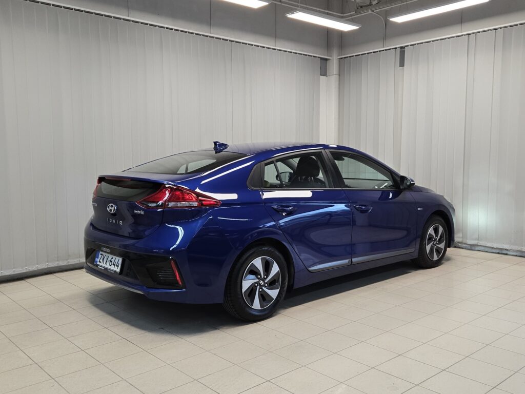 Hyundai IONIQ hybrid, image 5