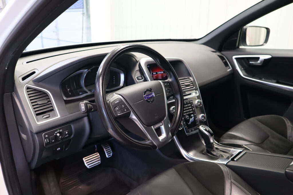 Volvo XC60, image 10
