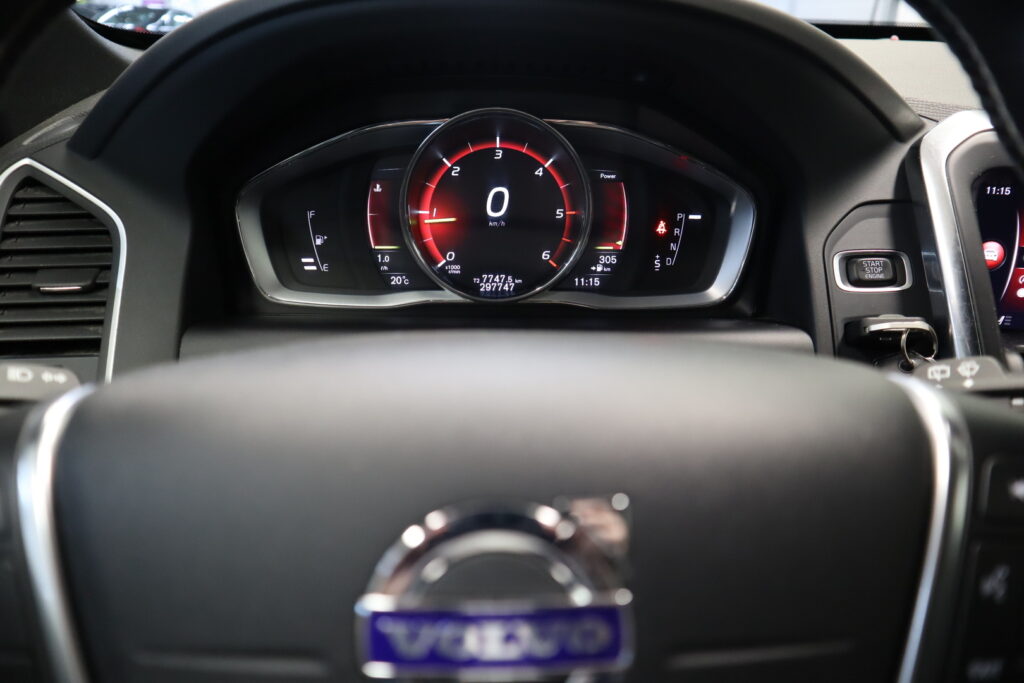 Volvo XC60, image 12