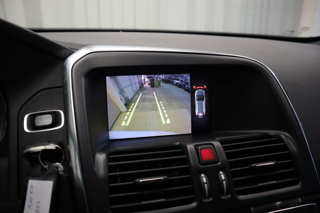 Volvo XC60, image 16