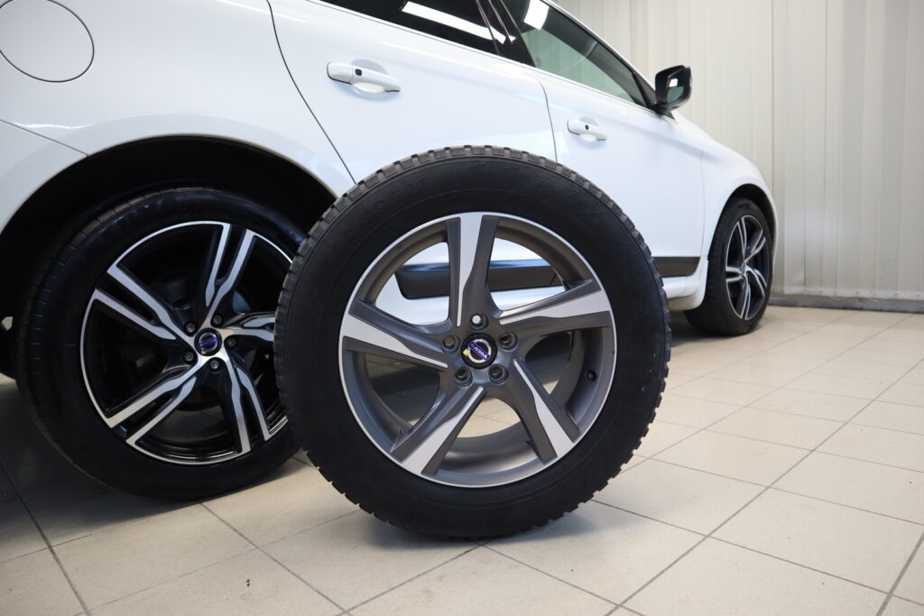 Volvo XC60, image 26