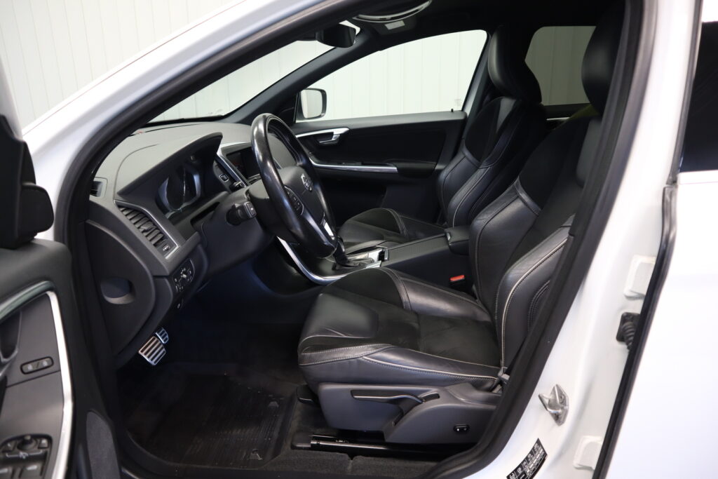 Volvo XC60, image 9