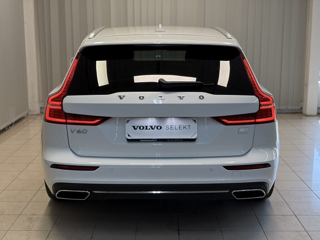 Volvo V60, image 4