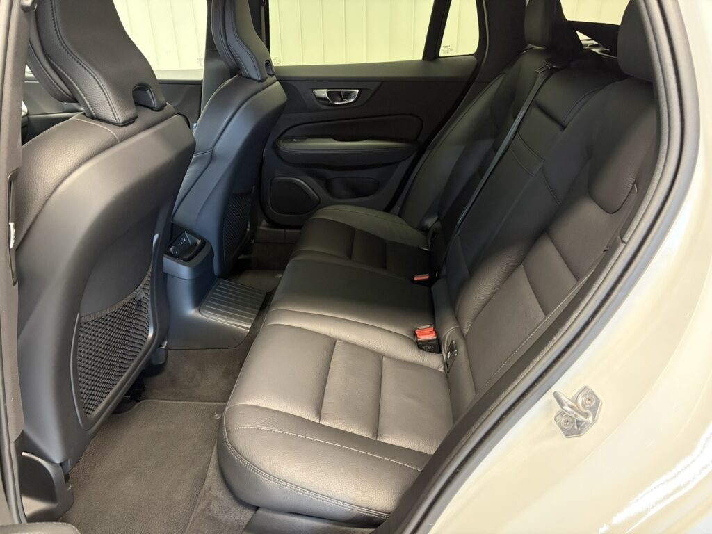 Volvo V60, image 6