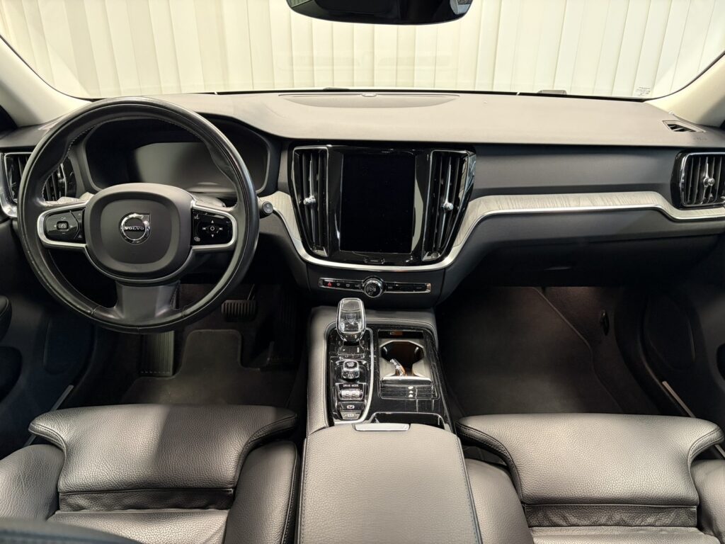 Volvo V60, image 9