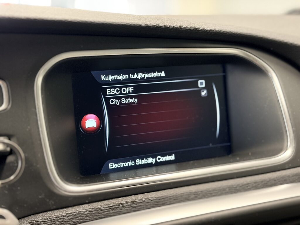 Volvo V40, image 17