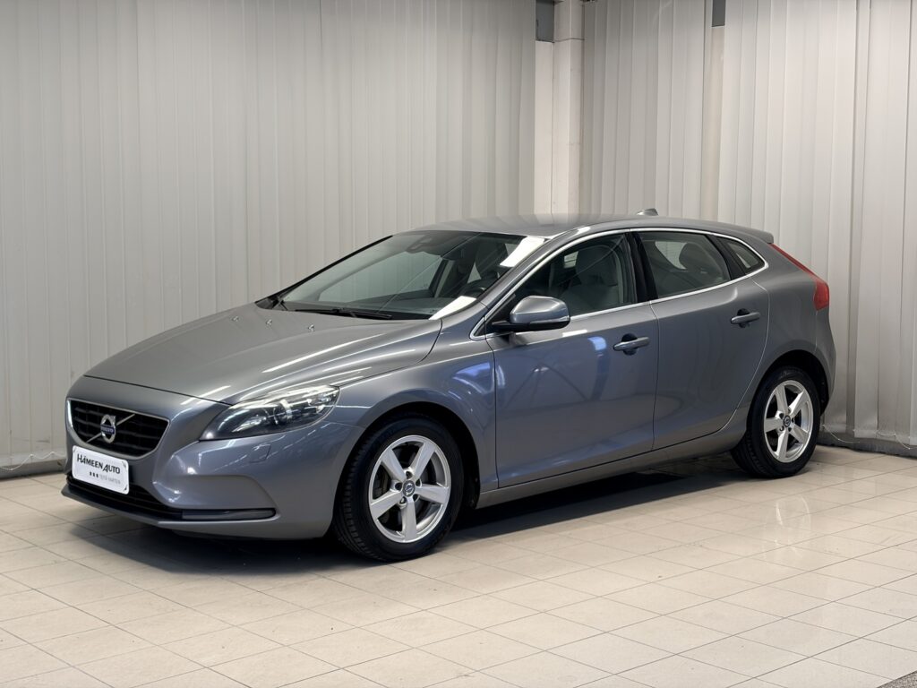 Volvo V40, image 2