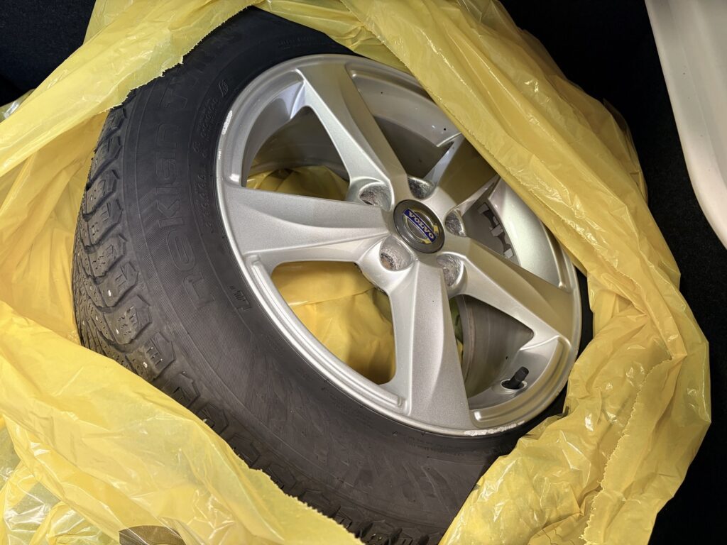 Volvo V40, image 24