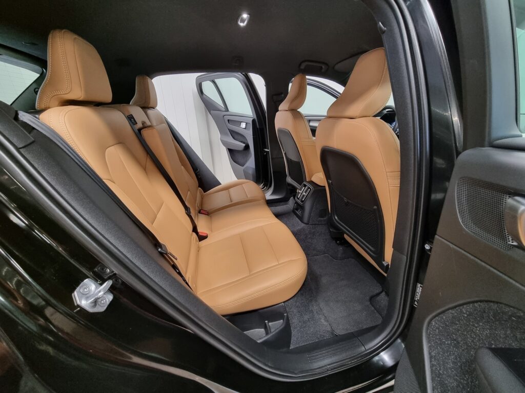 VOLVO XC40, image 7