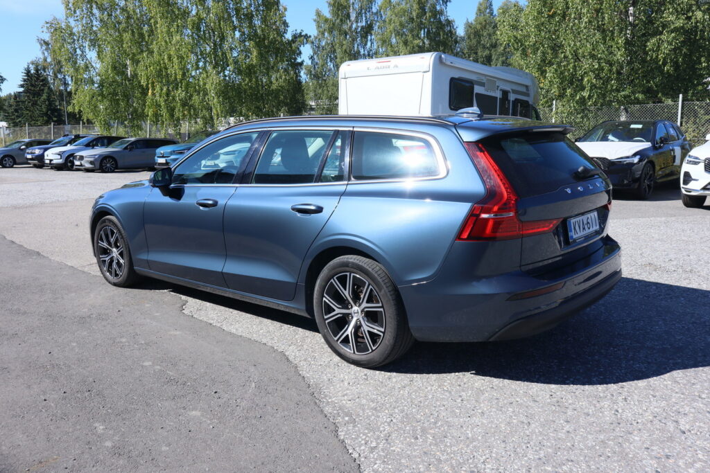 Volvo V60, image 2