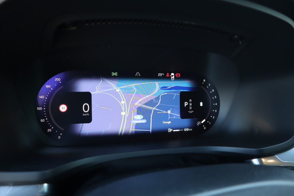 Volvo V60, image 8