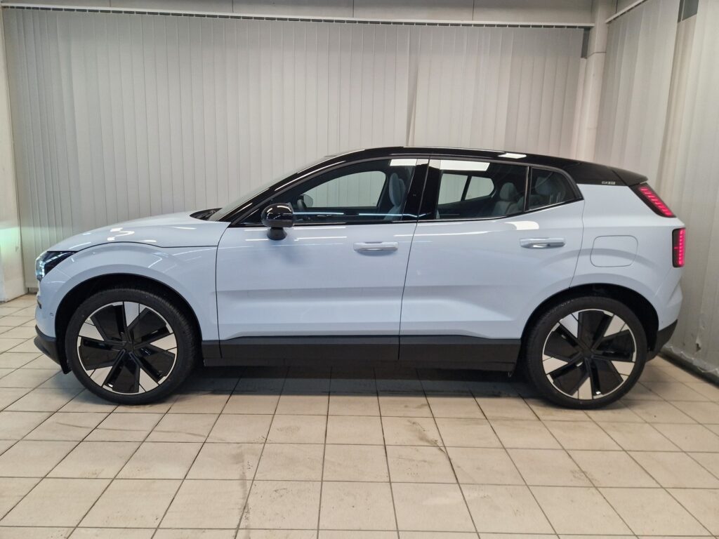 Volvo EX30, image 6