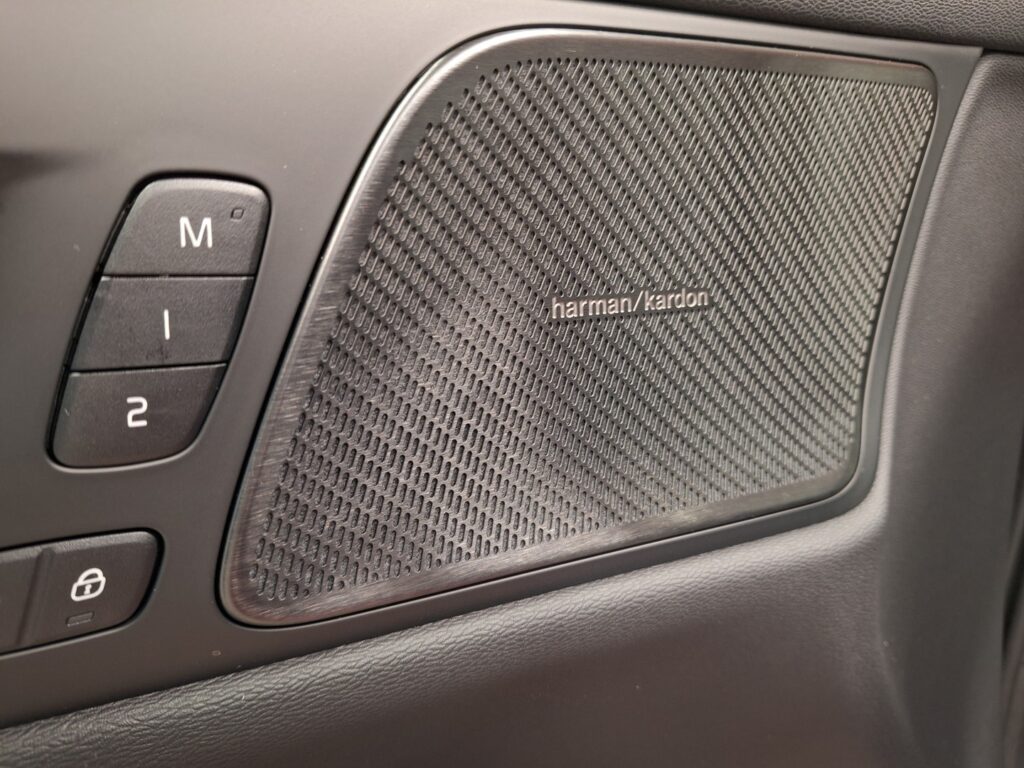 Volvo V60, image 12