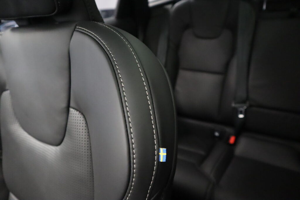 Volvo XC60, image 19