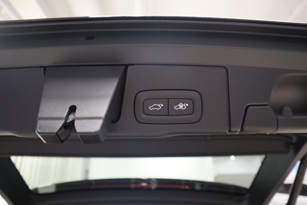 Volvo XC60, image 21