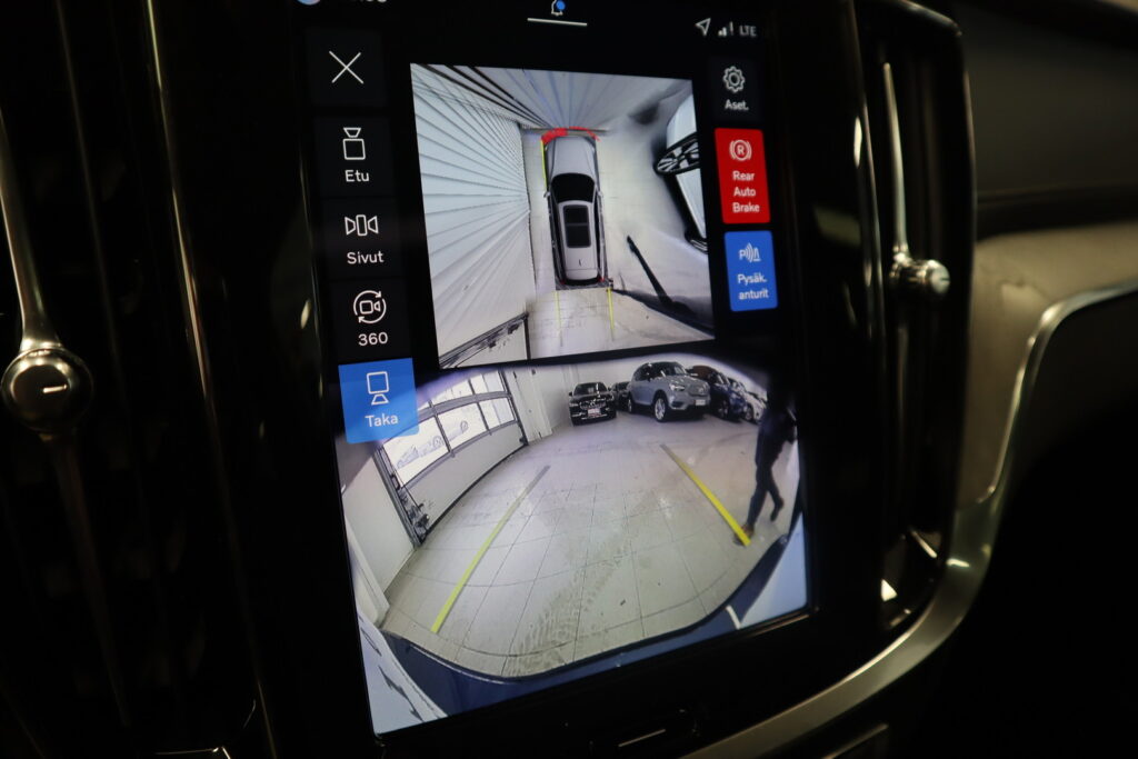 Volvo V60, image 16