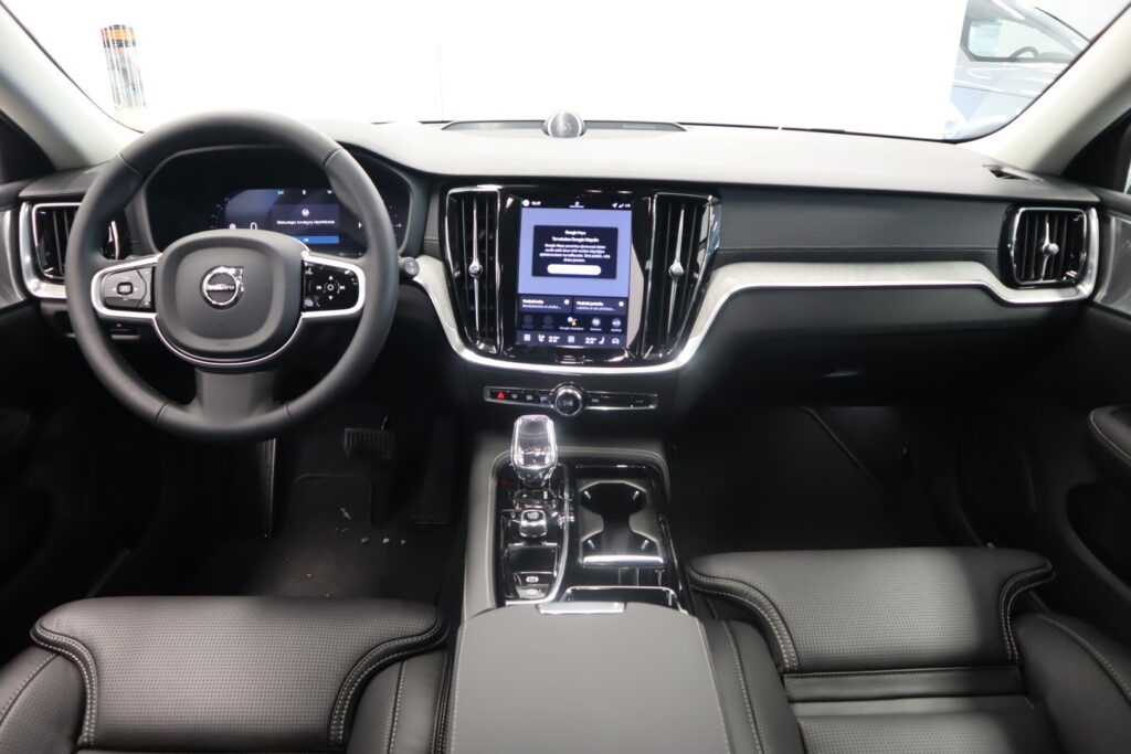 Volvo V60, image 8