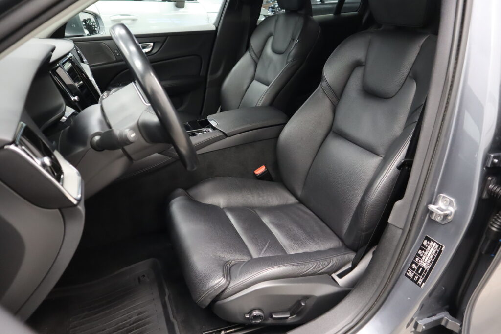 Volvo V60, image 8