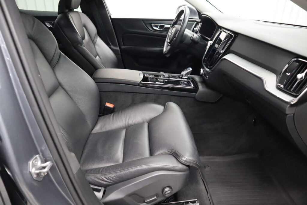 Volvo V60, image 9