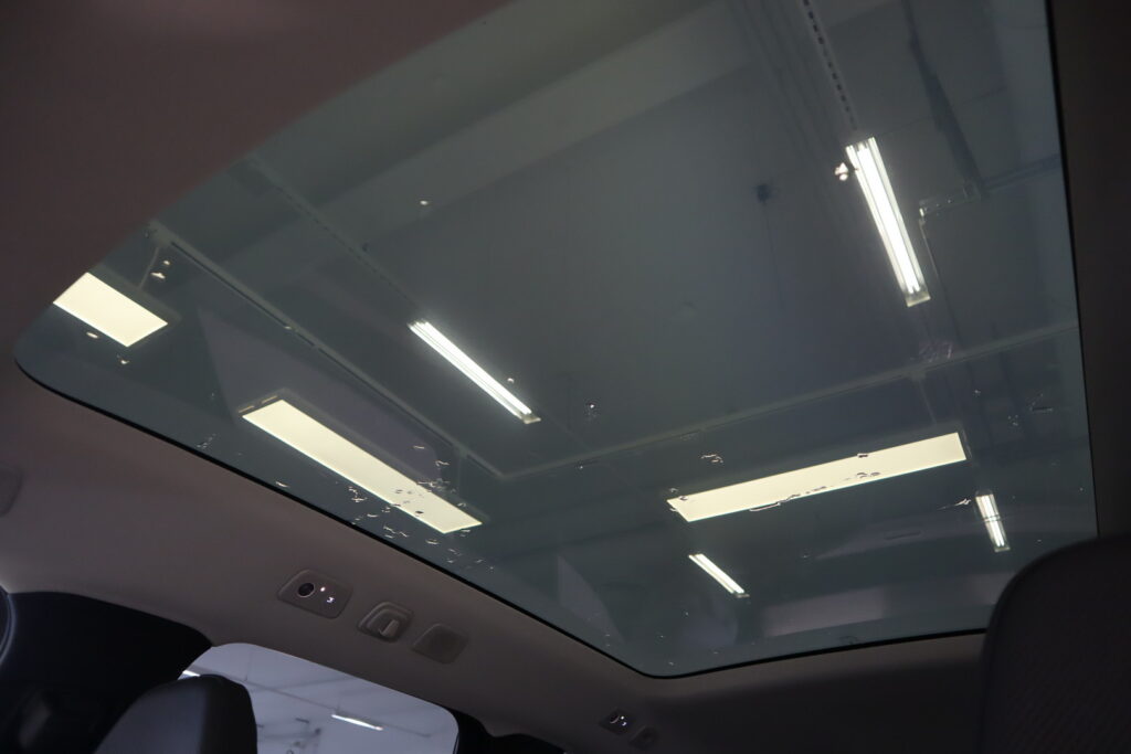Volvo EX90, image 18