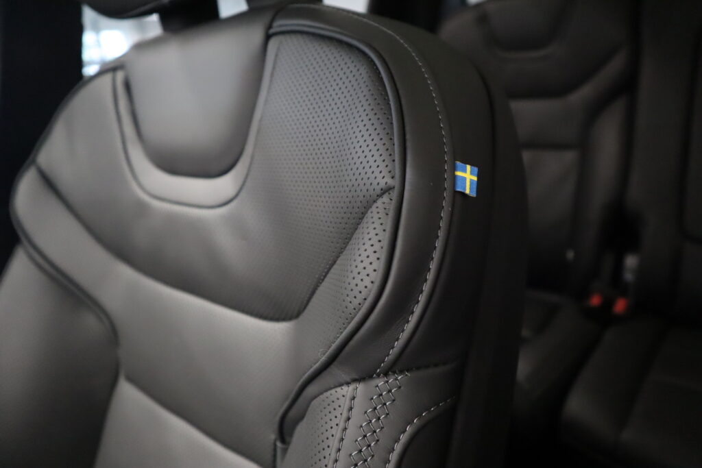 Volvo EX90, image 20