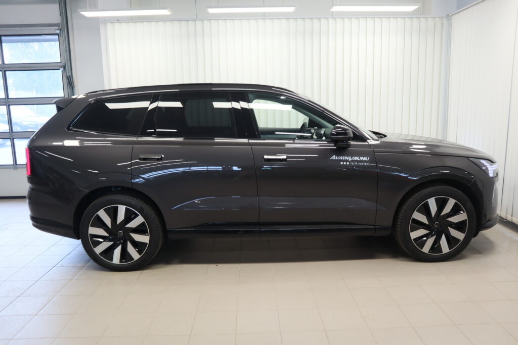 Volvo EX90, image 6