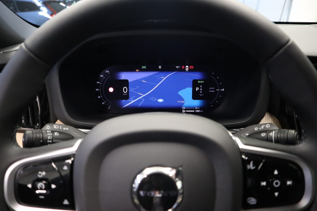 Volvo XC60, image 10