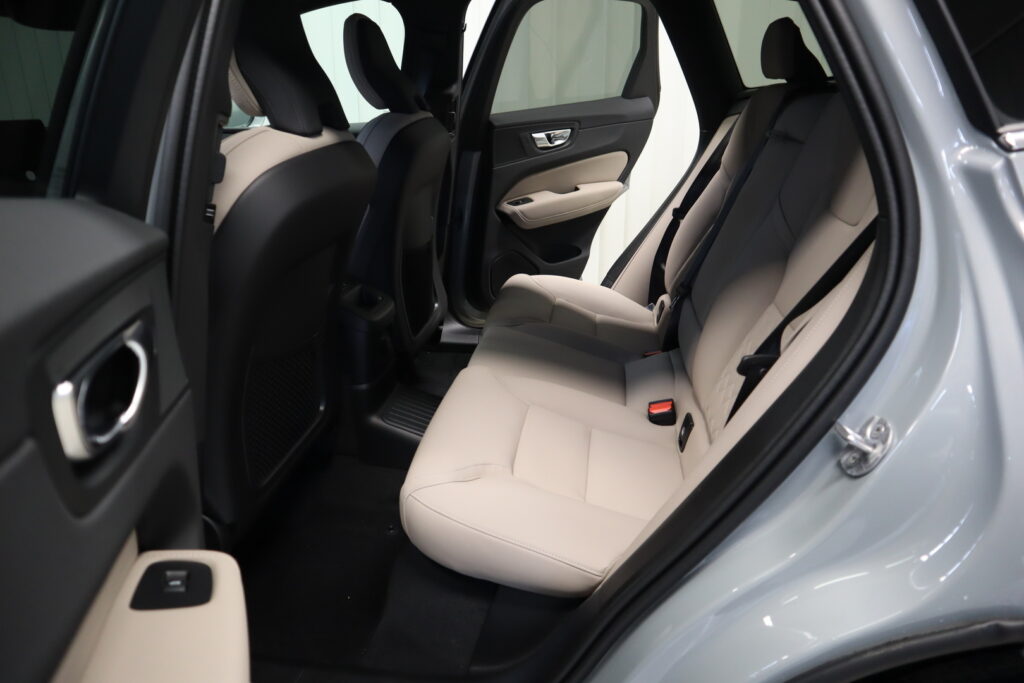 Volvo XC60, image 20