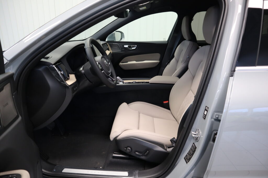 Volvo XC60, image 9