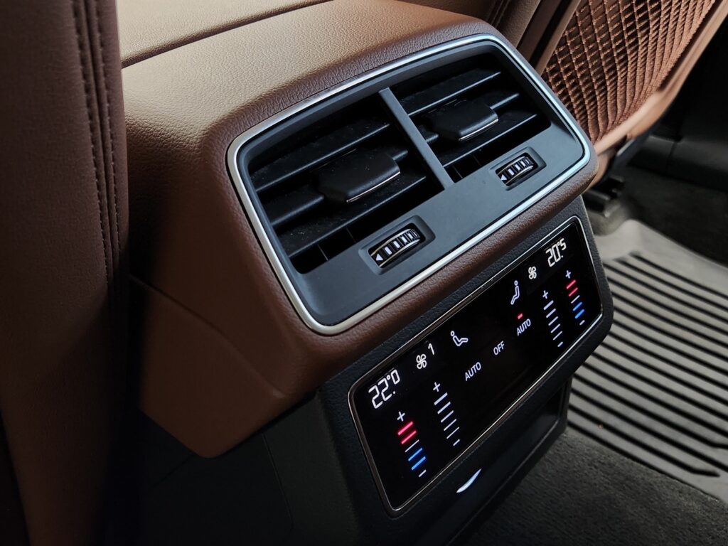 Audi A6, image 17