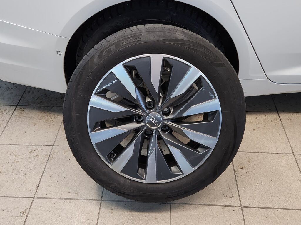 Audi A6, image 18