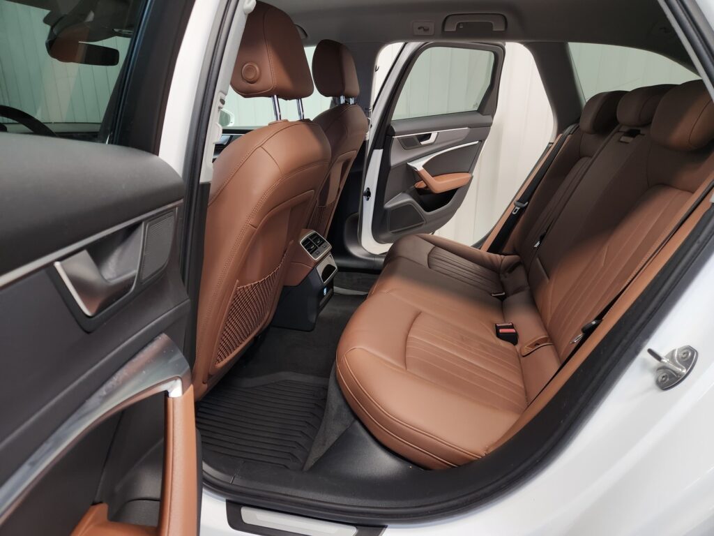 Audi A6, image 7