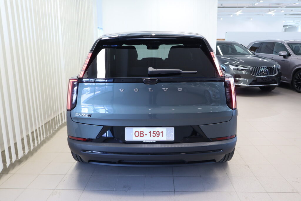 Volvo EX60, image 6