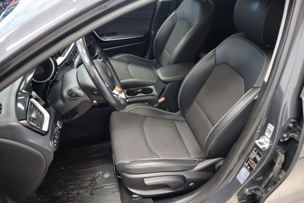 Kia Ceed, image 10