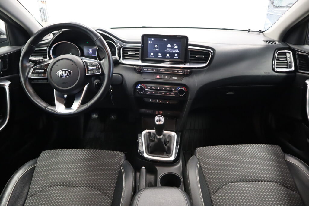 Kia Ceed, image 9